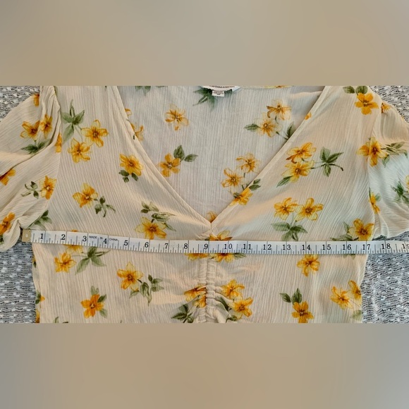 American Eagle Outfitters Yellow Green Puff Sleeve Floral Blouse M - Picture 5 of 6